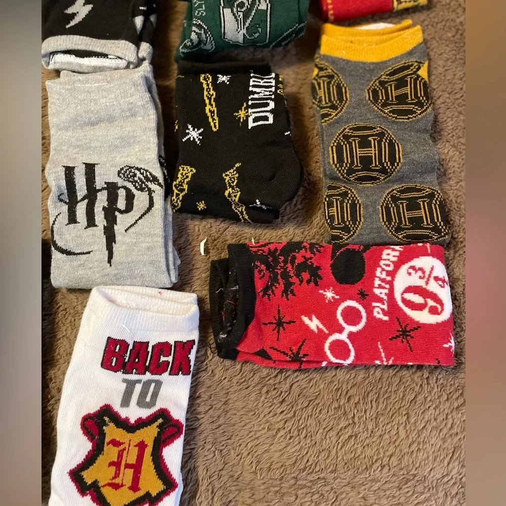 Harry Potter 15 Days of Socks Gift Box, Women’s Shoe Sz 4-10